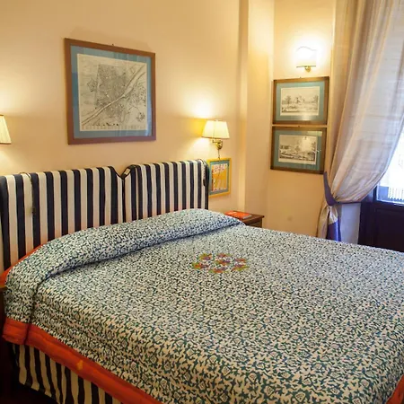 לינה וארוחת בוקר Residenza Johanna I 3*
