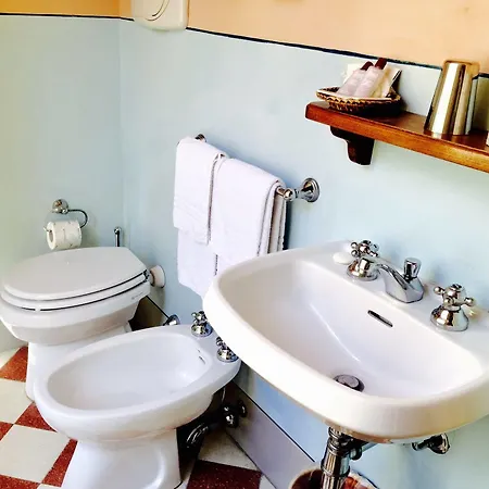 Residenza Johanna I לינה וארוחת בוקר 3*