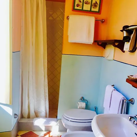 Residenza Johanna I לינה וארוחת בוקר פירנצה