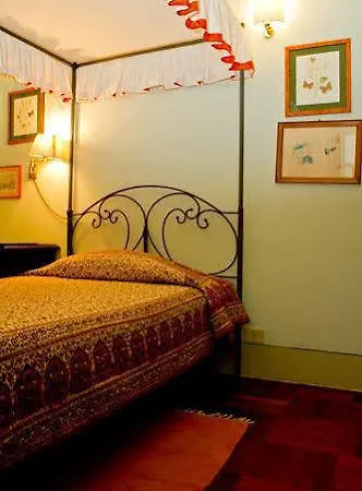 Residenza Johanna I 3* פירנצה